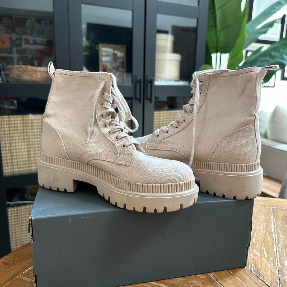 H&M Cream Combat Lace-Up Boots